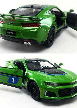 Металева машинка kinsmart 1:38 chevrolet camaro zl1 2017 kt5399wf інерційна, колір зелений з принтом