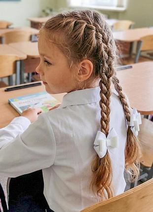 Бантики белые для девочки. ручная работа из фоамирана. пара