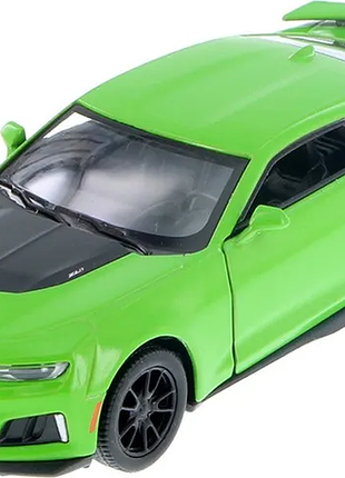 Машинка металлическая kinsmart 1:38 2017 chevrolet camaro zl1 kt5399w инерционная, дверь открывается / зеленый