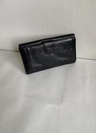 Кожаный кошелек fiorelli.