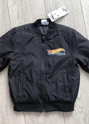 Новая куртка бомпер на мальчика