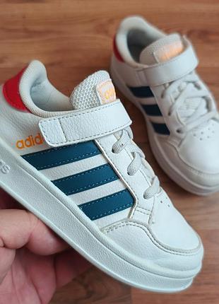 Оригинальные adidas р28 длина стельки по факту 17.5см