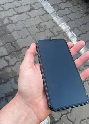 Iphone 11 64гб 6
