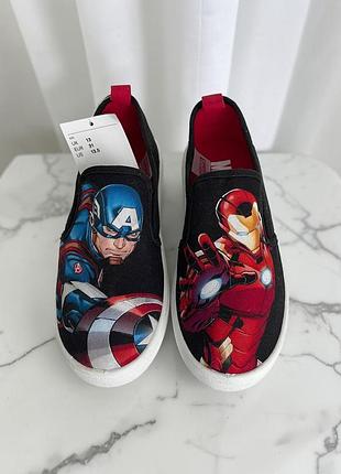 Нові яскраві мокасини кеди marvel 31 розміру