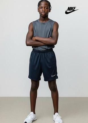 Оригінальні дитячі спортивні шорти nike на зріст 147-158 см чорні на хлопчика футболкові підліткові короткі для футболу найкro dri fit а1