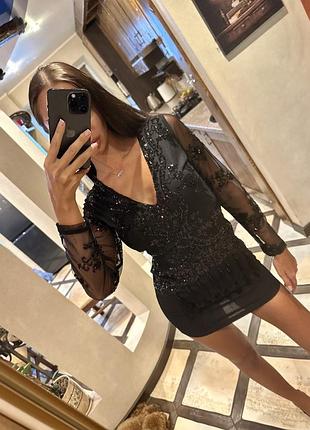 Ефектна чорна вечірня сукня boohoo з паєтками та китицями (xs / uk 8)