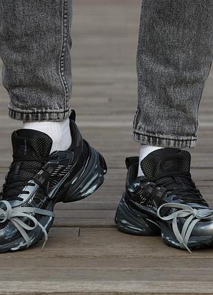 Nike runtekk black white custom 6