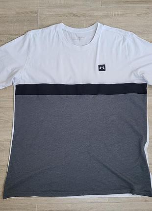 Футболка under armour