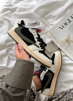 Air  1 low olive