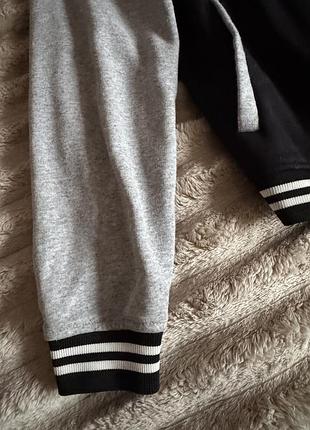Стильний бомбер / кофта (varsity jacket) 2
