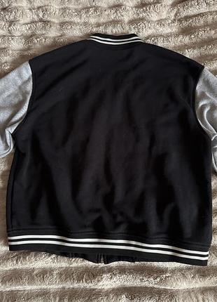 Стильний бомбер / кофта (varsity jacket) 5