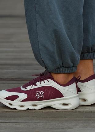 Кросівки on cloudsolo x loewe white bordo