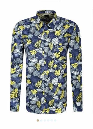 Новая стильная тонкая брендовая рубашка, 
48-50, regular fit, бавовна, hugo boss