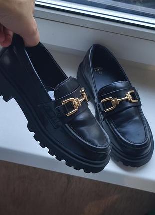 Лофери туфлі zara 30