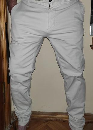 Новые сток стильные фирменные брюки брюки бренд.zara.36.