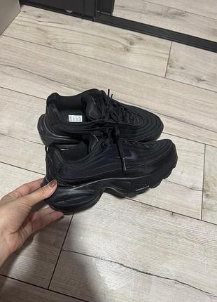 Оригінальні кросівки nike  w air max portal