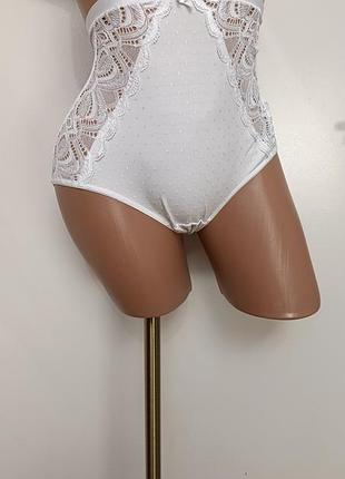 Белые трусики с кружевными вставками. marks &amp; spencer.