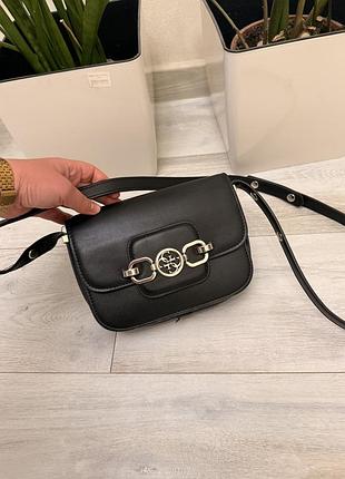 Чудова чорна сумка guess
