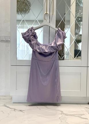 Атласна сукня