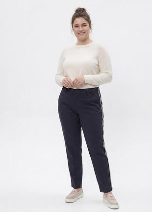 Жіночі укорочені штани чінос звуженого крою  scotch & soda темно сині xl
