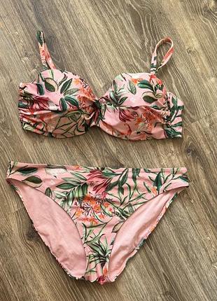 Роздільний рожевий купальник h&m із яскравим тропічним принтом