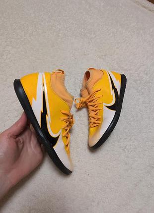 Футзалки nike 33-34 р 20 см отличное состояние original