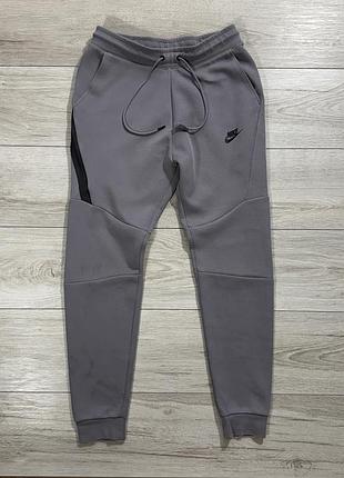Серые спортивные штаны найк теч флис nike tech fleece joggers, s, оригинал