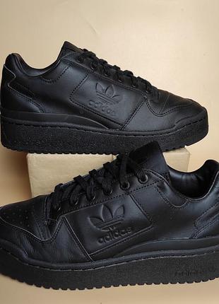Жіночі кросівки адідас adidas forum bold (gy5922) 
розмір 40,5 довжина устілки 26 см.