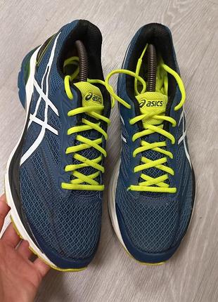 Чоловічі кросівки asics