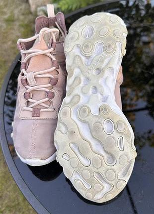 Кросівки,nike react 38 розмір, дуже мʼякі та легкі