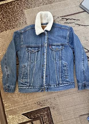Levi's куртка шерпа
