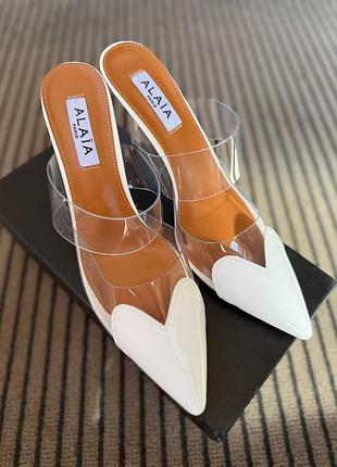 Туфлі alaïa в наявності