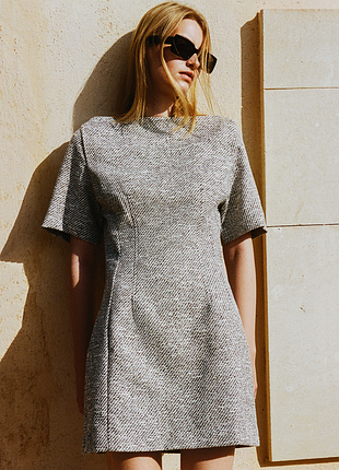 Новое великолепное меланжевое платье h&m grey marl boat-neck mini dress - l