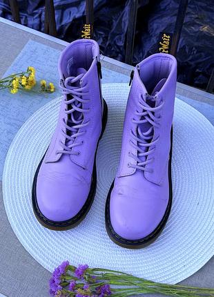 Шикарные лавандовые мартинсы dr.martens оригинал 36р