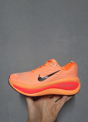 Nike vomero plus "orange pulse" hv8150-801