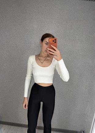 Топ bershka