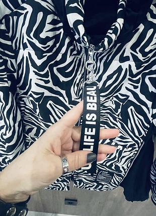Куртка жіноча. l,xl