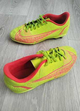 Футбольные бутсы nike mercurial (23 см)