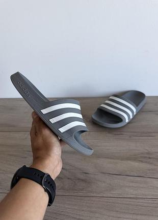 Шльопанці adidas оригінал