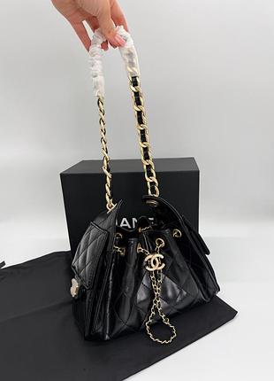 Chanel 25 small handbag black lambskin with gold hardware 22х20