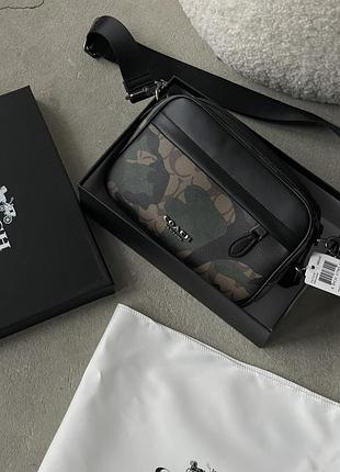 Сумка мужская coach graham crossbody хаки с камуфляжным принтом