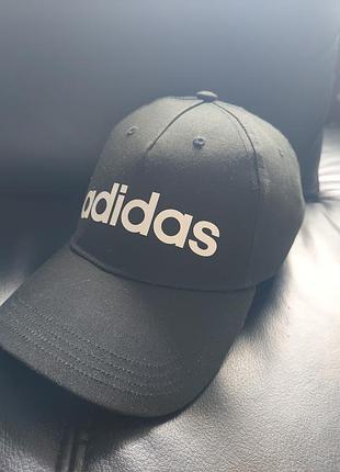 Бейсболка бавовняна adidas