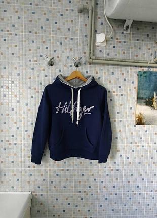 Худи tommy hilfiger.