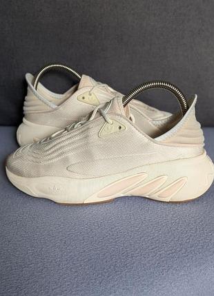 Adidas оригінальні жіночі кросівки