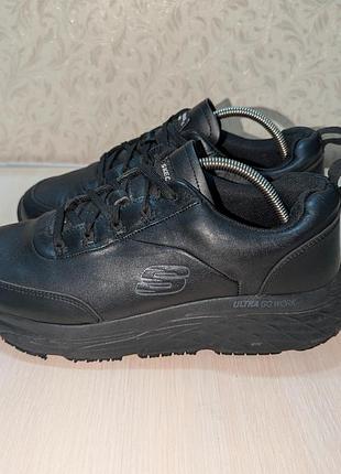 Skechers кроссовки кожа 41-42 р по губам 28 см ширина 9 см