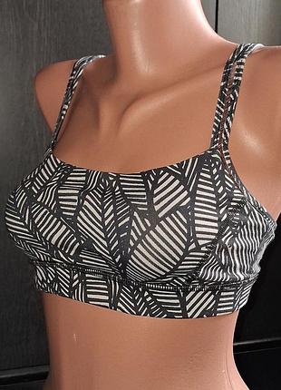 Топ спортивный известного бренда lululemon p.4(xs)