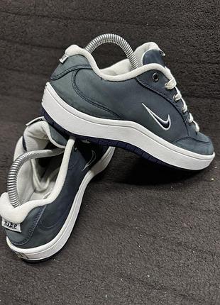 Кросівки nike