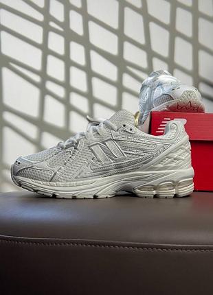 New balance 1906r white