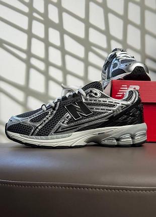 New balance 1906r grey metallic