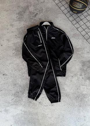 Спортивный костюмasics